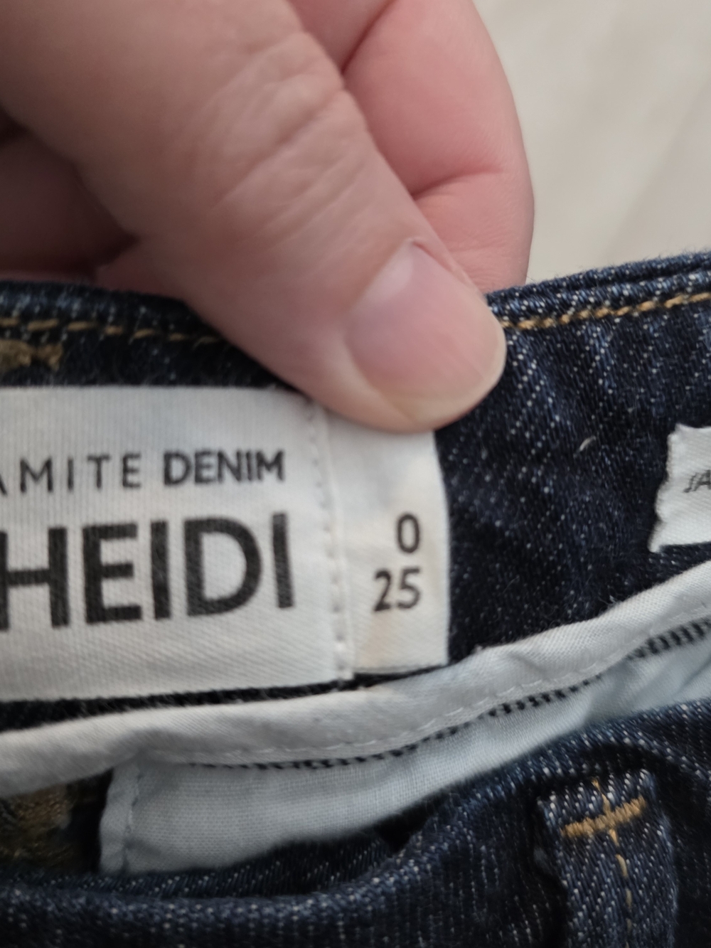 Dynamite Denim Heidi Cropped Wide Leg Jeans Dark Wash Size 25 - Picture 6 of 13